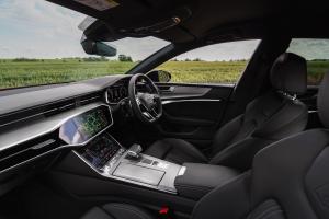 Audi A7 Sportback 55 TFSI e Quattro S-Line 2020 года  (UK)